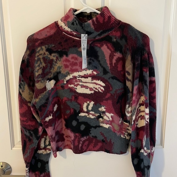 Zara Sweaters - Zara cropped mock neck sweater